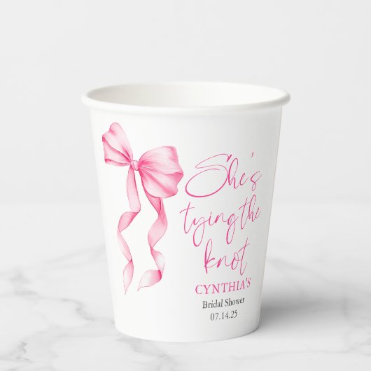 Blush Pink Bow Sie bindet das Brautparty des Knote Pappbecher (Rückseite)