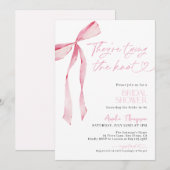Blush Pink Bow Theyre Zähmung des Knotens Brautpar Einladung (Vorne/Hinten)
