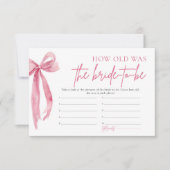 Blush Pink Bow wie alt war die Braut, um Spiel zu  Einladung (Vorderseite)