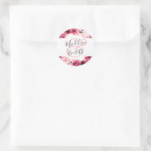 Blush Pink Burgundy Bloral Wreath Monogram Wedding Runder Aufkleber (Tasche)
