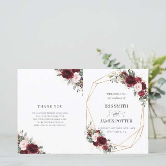 Blush Pink Burgundy Floral Folded Wedding Programm (Stehend Vorderseite)