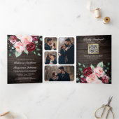 Blush Pink Burgundy Floral QR Code Wood Wedding Dreifach Gefaltete Einladung (Innenseite)