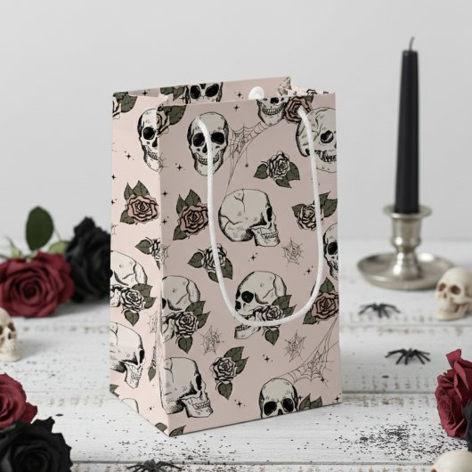 Blush Pink Elegant Dark Halloween Skull Kleine Geschenktüte
