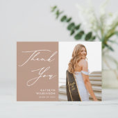Blush Pink Elegantes Script Einfaches Foto Abschlu Dankeskarte (Stehend Vorderseite)