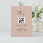 Blush Pink Elegantes Skript Einfache QR Hochzeit R Begleitkarte (Stehend Vorderseite)