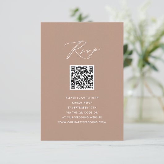 Blush Pink Elegantes Skript Einfache QR Hochzeit R Begleitkarte (Stehend Vorderseite)