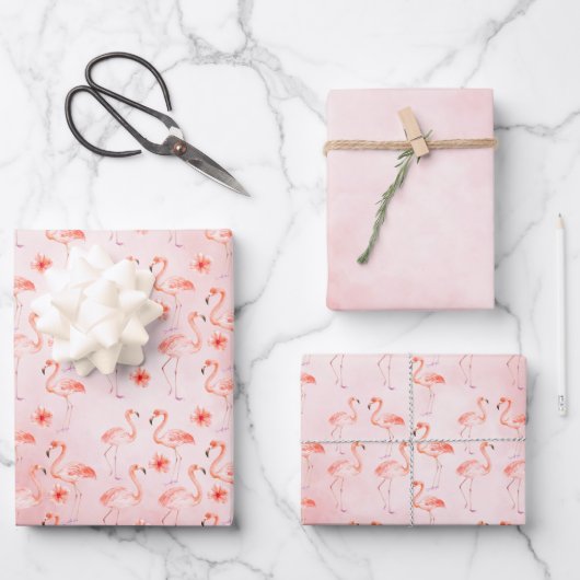 Blush Pink Flamingos Hibiskus Floral Geschenkpapier Set (Vorderseite)