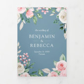 Blush Pink Floral Dusty Blue QR Code Hochzeit Dreifach Gefaltete Einladung (Cover)