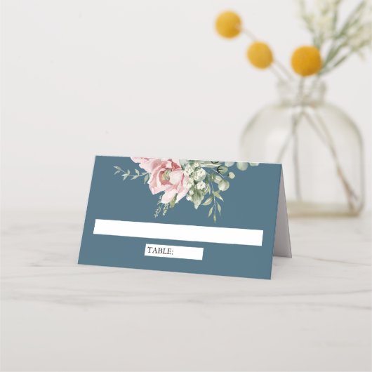 Blush Pink Floral Eucalyptus Dusty Blue Wedding Platzkarte (Vorderseite)