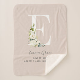 Blush Pink Floral Letter E Baby Script Geburtsstun Sherpadecke