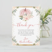 Blush Pink Floral Pumpkin Hochzeit im Herbst Dankeskarte (Stehend Vorderseite)