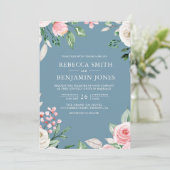 Blush Pink Floral QR Code Dusty Blue Wedding Einladung (Stehend Vorderseite)