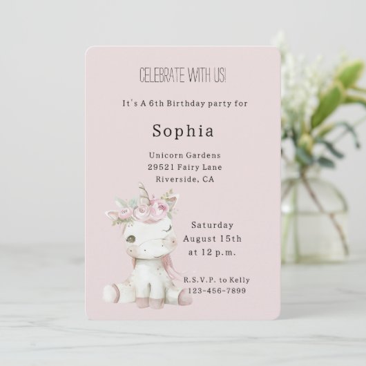 Blush Pink Floral Unicorn Birthday Einladung (Stehend Vorderseite)