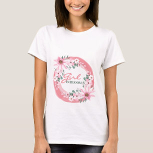 Blush Pink Girl in Blüte Kinderdusche T-Shirt