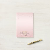 Blush Pink Glitter Love Gold Confetti Heart Post-it Klebezettel (Auf Schreibtisch)