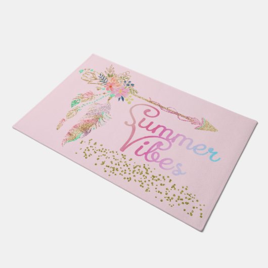 Blush Pink Glitzer Boho Feather Summer Vibes Fußmatte (Schrägansicht)