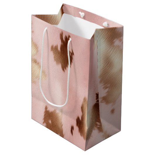 Blush Pink Gold Cowgirl Cowhide Mittlere Geschenktüte (Vorderseite Schrägansicht)