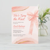 Blush Pink Gold Sie bindet das Brautparty des Knot Einladung (Stehend Vorderseite)