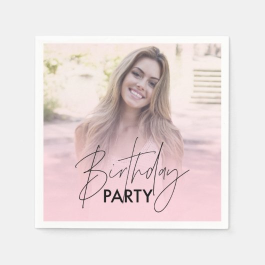 Blush Pink Gradient Personalisiertes Foto Geburtst Serviette (Vorderseite)