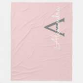Blush Pink Grau Modernes Script Girly Monogram Nam Fleecedecke (Vorderseite)