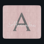 Blush Pink Grau Modernes Script Girly Monogram Nam Schneidebrett<br><div class="desc">Blush Pink und Gray Simple Script Monogram Name Cutting Board. Dies macht den perfekten Abschluss,  Geburtstag,  Hochzeit,  Brautparty,  Jubiläum,  Babydusche oder Junggeselinnen-Abschied Geschenk für jemanden,  die Lieben glamourösen Luxus und schicke Stile.</div>