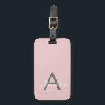 Blush Pink Gray Girly Script Monogram Name Modern Gepäckanhänger<br><div class="desc">Blush Pink und Gray Monogram Fügen Sie Ihre eigene Name Script Signature Pillow. Das Gepäcksack-Tag macht den perfekten 16 Geburtstag,  Hochzeit,  Brautparty,  Babydusche oder Junggeselinnen-Abschied Geschenk für jemanden,  der einen eleganten und modernen Stil Lieben.</div>