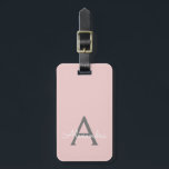 Blush Pink Gray Girly Script Monogram Name Modern Gepäckanhänger<br><div class="desc">Blush Pink und Gray Monogram Fügen Sie Ihre eigene Name Script Signature Pillow. Das Gepäcksack-Tag macht den perfekten 16 Geburtstag,  Hochzeit,  Brautparty,  Babydusche oder Junggeselinnen-Abschied Geschenk für jemanden,  der einen eleganten und modernen Stil Lieben.</div>