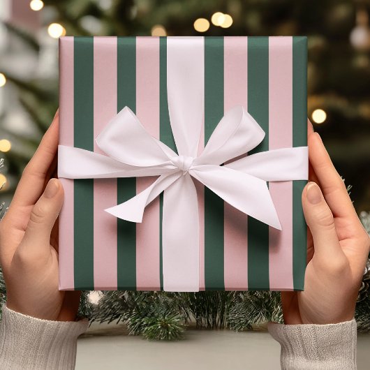 Blush Pink & Green Stripe Geschenkpapier