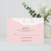 Blush Pink Lace Doily Wedding RSVP Karte (Stehend Vorderseite)