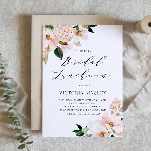 Blush Pink Magnolia und Hydrangea Bridal Luncheon Einladung