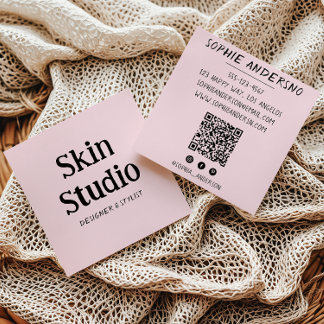 Blush Pink Minimalist Skin Studio Qr Code Quadratische Visitenkarte