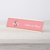 Blush Pink Moderne elegante Monogram Name Script Schreibtischnamensplakette (Vorderseite )