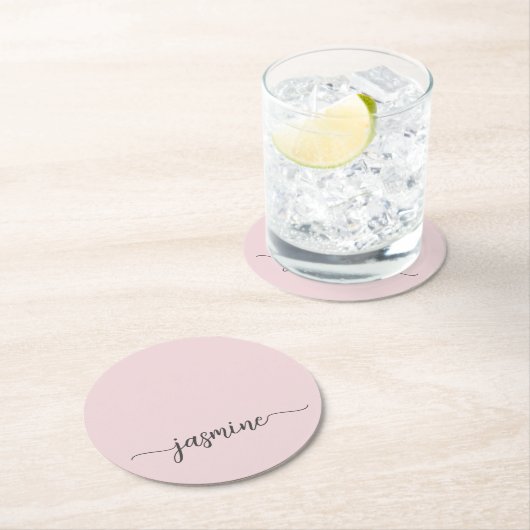 Blush Pink Monogram Name Script Chic Signature Runder Pappuntersetzer (Vor Ort)