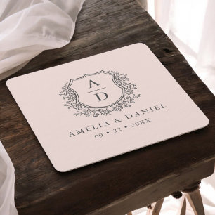 Blush Pink Monogram Wedding Floral Wappen Elegant Rechteckiger Pappuntersetzer