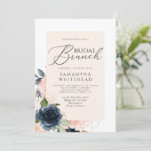 Blush Pink Navy Blue Floral Brautparty Einladung (Stehend Vorderseite)