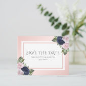 Blush Pink Navy Blue Floral Hochzeit speichern das Ankündigungspostkarte (Stehend Vorderseite)