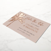 Blush Pink Palm Tree Beach Hochzeit Save the Date Folieneinladung (Gedreht)