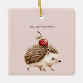 Blush Pink Red Cherry Adorable Hedgehog Keramikornament (Vorderseite)