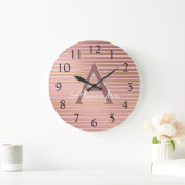 Blush Pink & Rose Gold Foil Streifen Monogramm Nam Große Wanduhr (Zuhause)