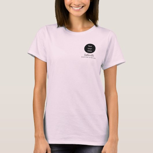 Blush Pink Script Logo Makeup Staff T-Shirt (Vorderseite)