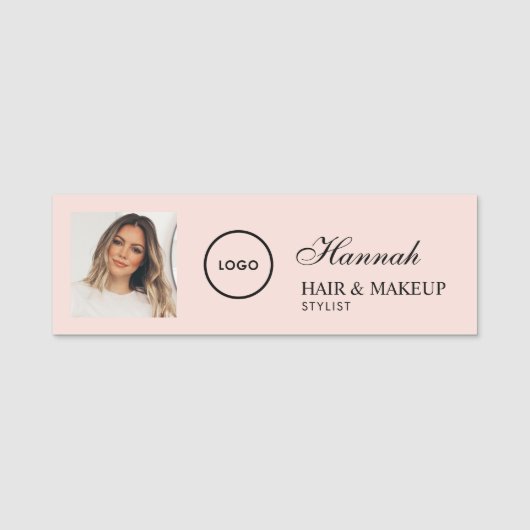 Blush Pink Script Logo Photo Hair Makeup Namensschild (Vorderseite)
