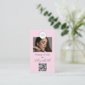 Blush Pink Script Logo QR Code Photo Makeup  Visitenkarte (Stehend Vorderseite)
