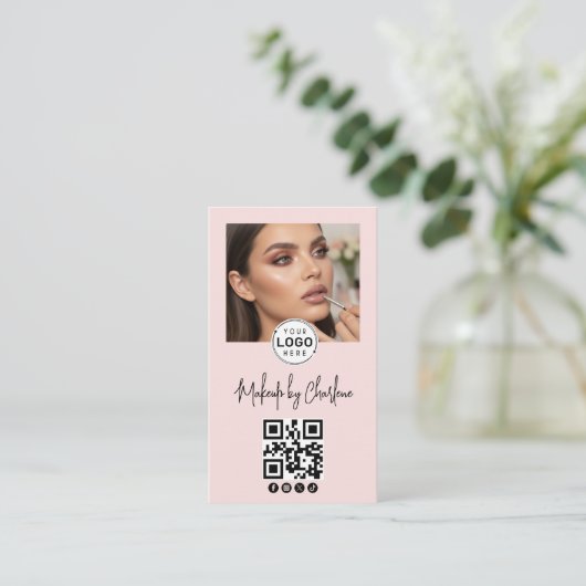Blush Pink Script Social Icon QR Code Photo Makeup Visitenkarte (Stehend Vorderseite)