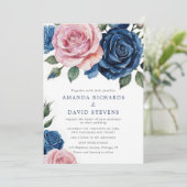 Blush Pink und Dusty Rose Blumenzehen Einladung (Stehend Vorderseite)