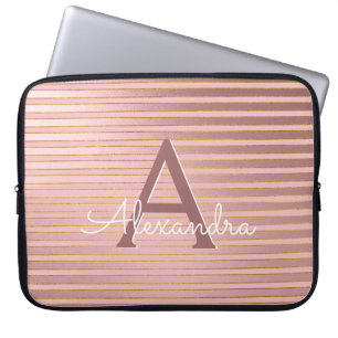 Blush Pink und Gold Streifen Monogram Girl Laptopschutzhülle