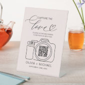 Blush Pink Wedding Capture the Liebe QR Code Sockelschild (In Situ)