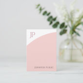 Blush Pink White Elegante Moderne Monogram Vorlage Visitenkarte (Stehend Vorderseite)