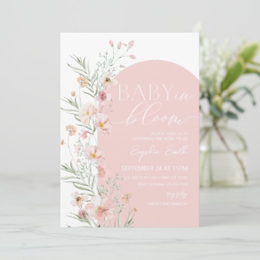 Blush Pink Wildblume Baby in Bloom Baby Dusche Einladung (Stehend Vorderseite)