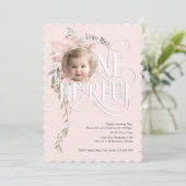 Blush Pink Wildblume Kleine Miss Onederful Foto Einladung (Stehend Vorderseite)