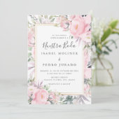 Blush Rose Floral Nuestra Boda Hochzeit Einladung (Stehend Vorderseite)